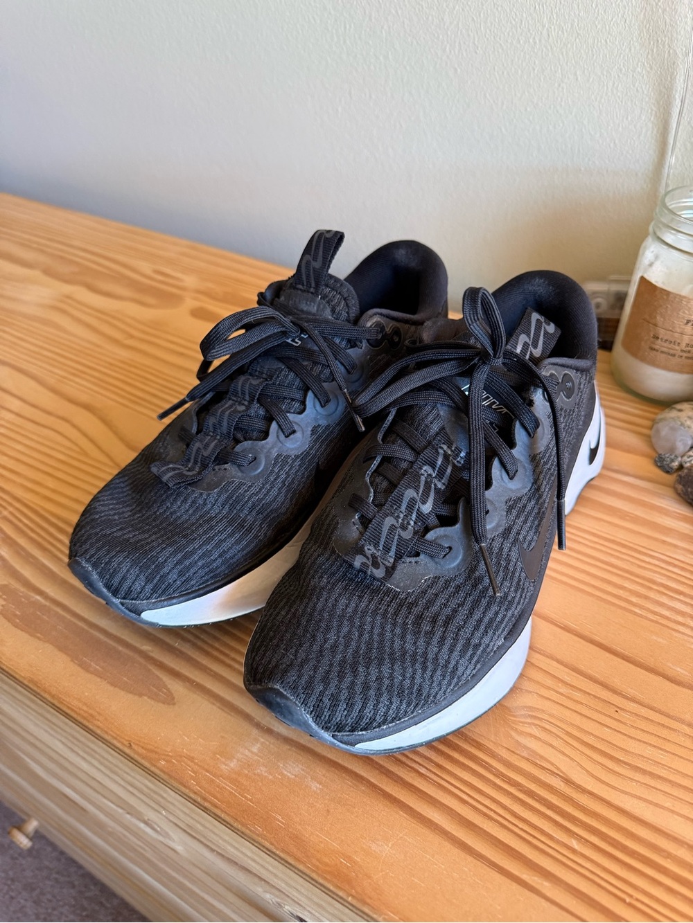 Nike - Picture 3 of 6